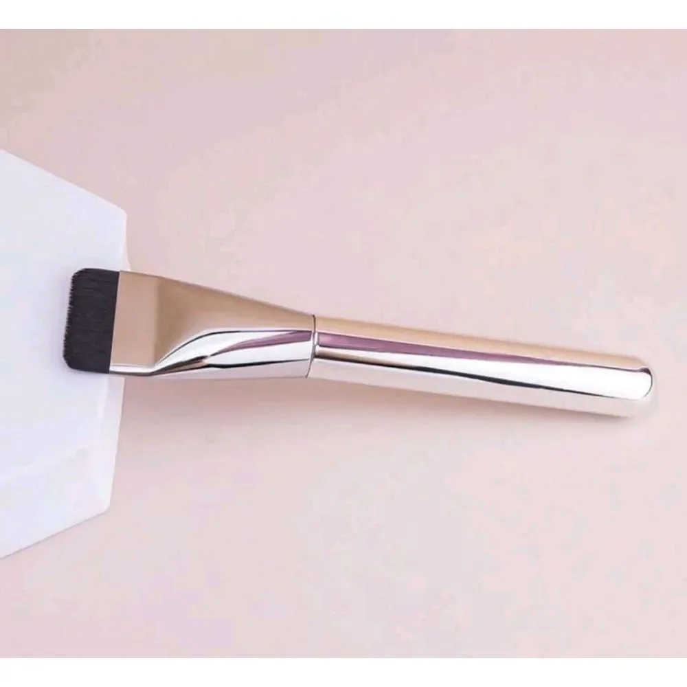 1pc Lightweight Ultra-Thin Foundation Brush Flat Contour Brush - Picture 5 of 6